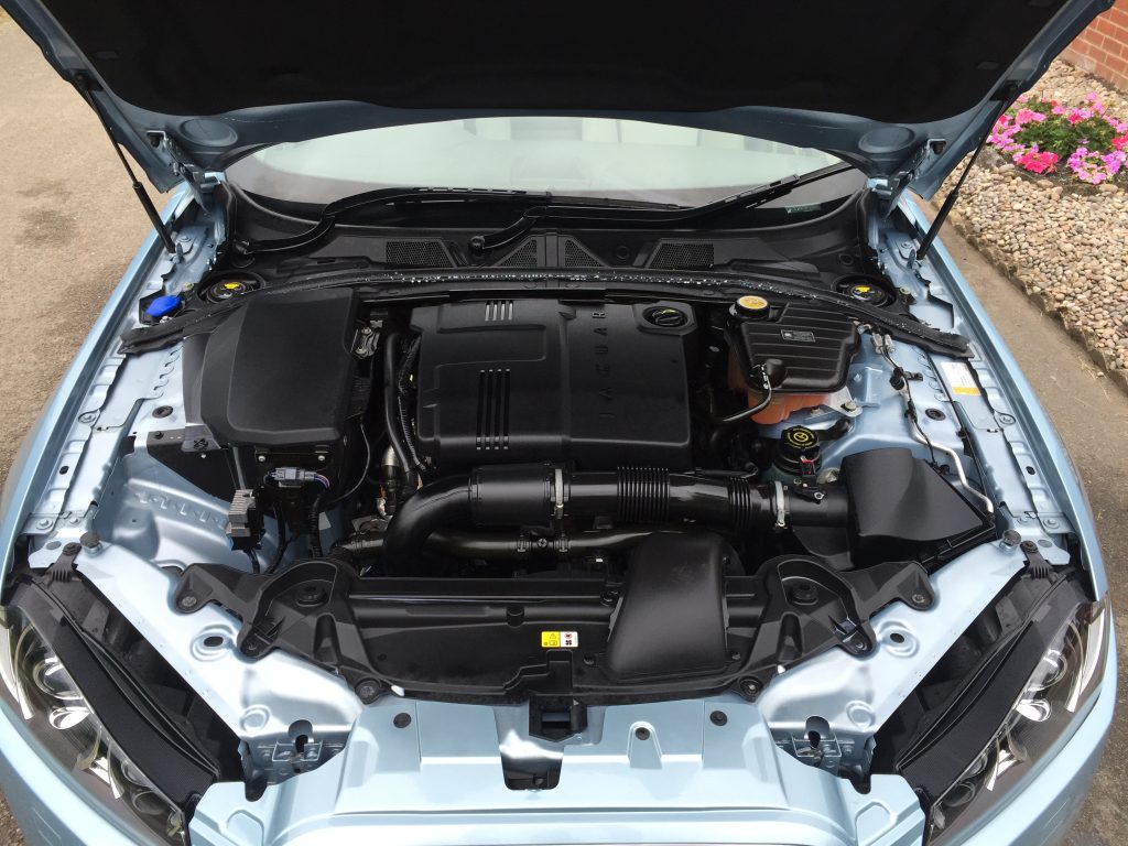 Engine-Bay-Cleaning-8